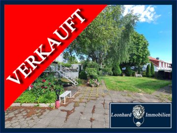 *Schönes, rückwärtiges Grundstück mit Altbestand*, 22453 Hamburg / Niendorf, Wohngrundstück