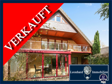 Refugium im Grünen!, 22359 Hamburg, Zweifamilienhaus